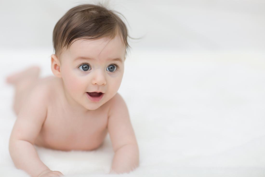 karin-haupt-fotografie-donauwoerth-harburg-neugeborenen-shooting-julia-6