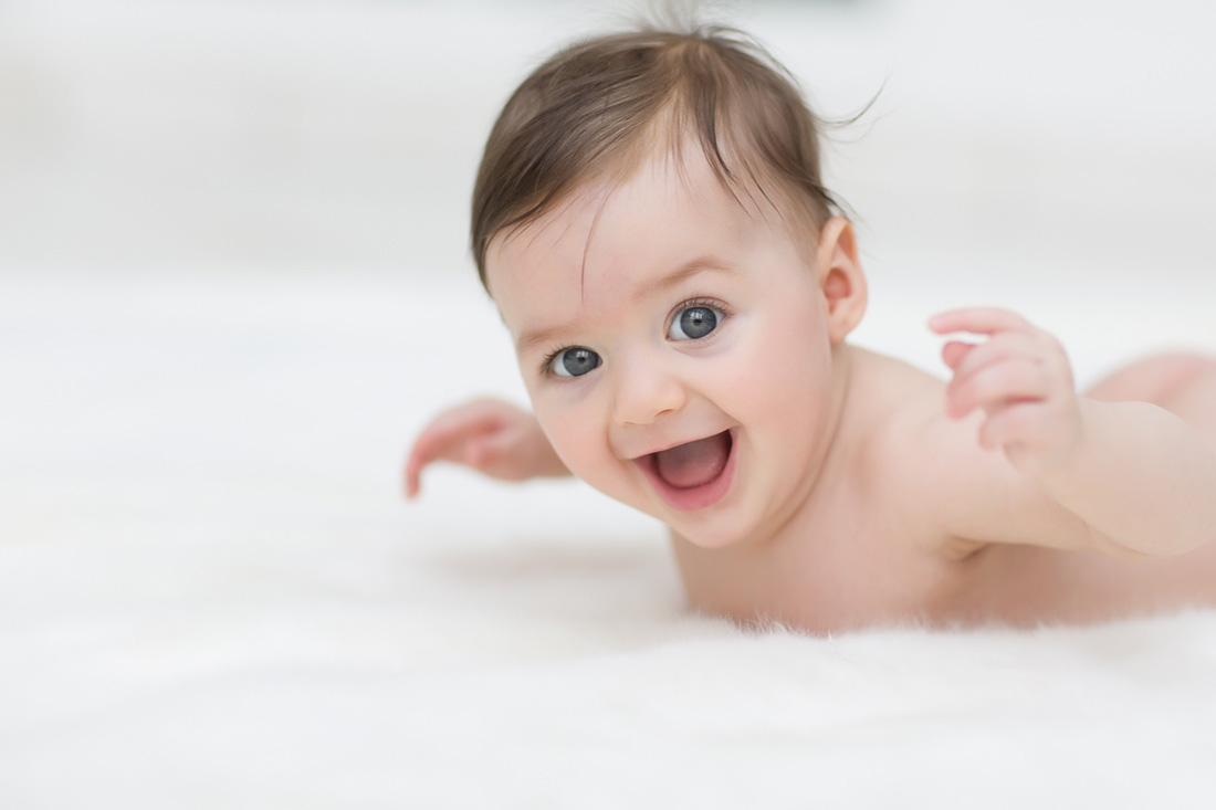 karin-haupt-fotografie-donauwoerth-harburg-neugeborenen-shooting-julia-8