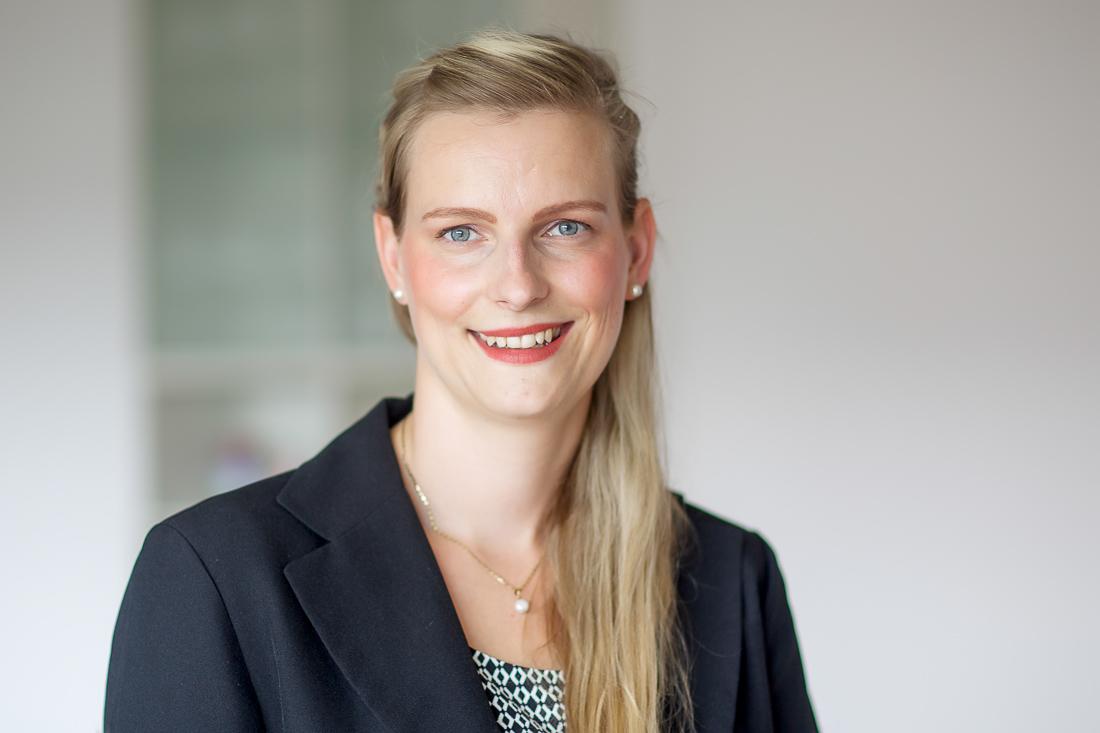 karin-haupt-fotograf-donauwoerth-harburg-business-shooting-2 (1) (1) (1)