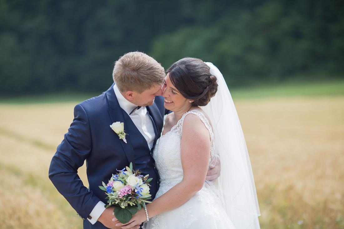 karin-haupt-fotograf-donauwoerth-harburg-hochzeit-jessica-andreas-17