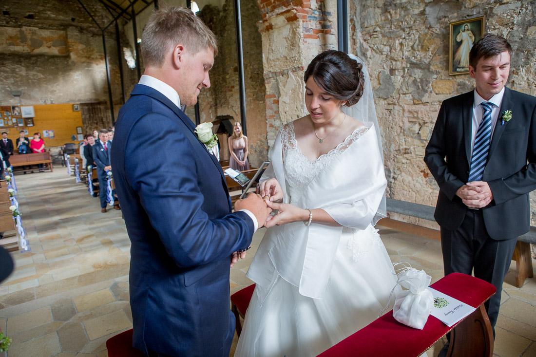 karin-haupt-fotograf-donauwoerth-harburg-hochzeit-jessica-andreas-27