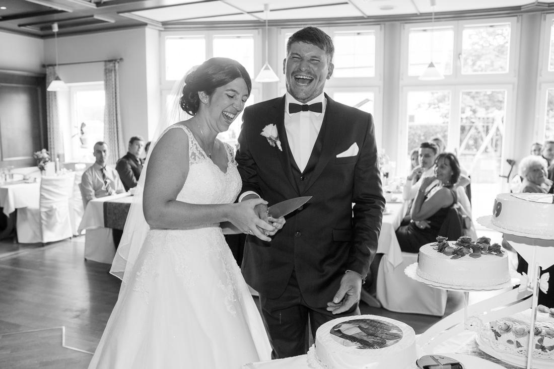 karin-haupt-fotograf-donauwoerth-harburg-hochzeit-jessica-andreas-40