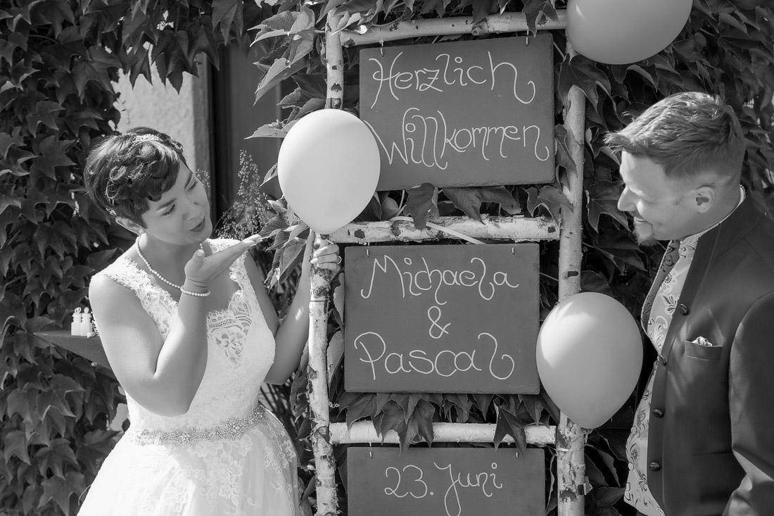 karin-haupt-fotografie-donauwoerth-harburg-hochzeit-michaela-pascal-17